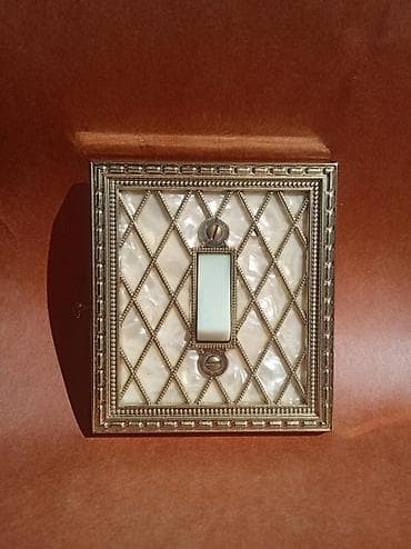 Vıkluçatellər: Vintaj işıq açarı və TV rozetkası (Art-deko) 80-ci / 90-cı illərin — 1