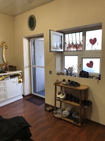 şəkidə həyət evləri: Satılır: həyət evi (təmirli, həyətli sahə) - Plan: girişdə eyvanlı — 13