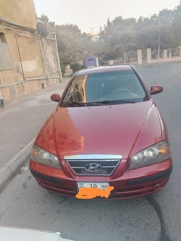 traxtor qiymetleri: Hyundai Elantra: 1.6 l | 2005 il Sedan — 1