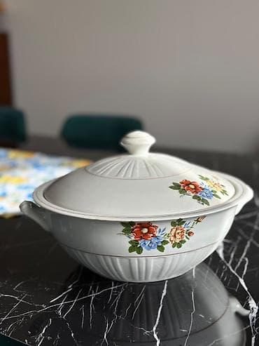 heyet gulleri: Kofe aparatı-20AZN heç istifadə olunmayıb Supnik-25AZN heç istifadə — 2