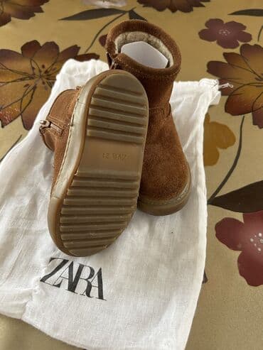 Manejlər: Uşaq üçün ayaqqabı "ZARA". Çox səliqəli geyinilib. Yenisindən — 3