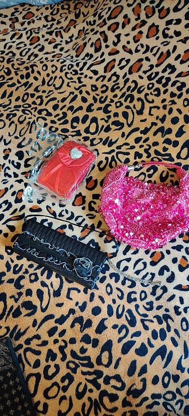 satt: Çanta daşlarla. Germaniyadan. alınıb. bir. dâfâ. toya tutmuşam — 5