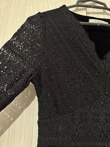 Qadın paltarları dəsti 1) Qara qipurlu don - Rəng: qara - Material