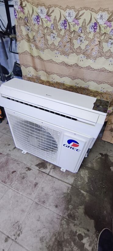 кондиционер бу: Кондиционер Gree, Б/у, 70-80 м², Сплит-система, Нет кредита, Платная установка — 2
