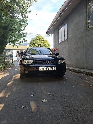 porsche satışı: Audi A4: 1.8 l | 2003 il Sedan — 2
