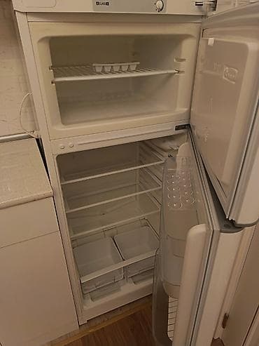 canon 60: İşlənmiş 2 qapılı Indesit Soyuducu Satılır, rəng - Ağ, Təkərli — 2