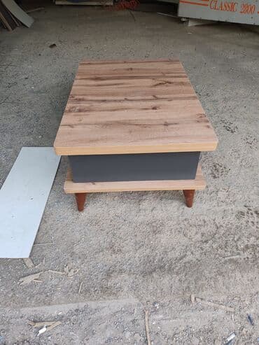 Sifarişlə ev mebeli: Kvadrat masa, Açılan, Təkərsiz, Parlaq laminat — 3