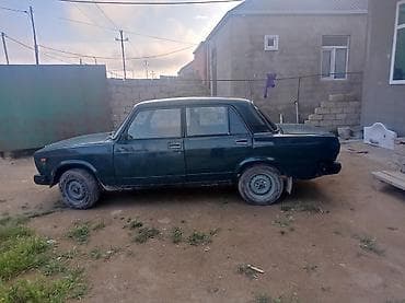 lada qapi: Model: Lada Riva/VAZ 2107 sedan Kuzov: 4 qapılı, tünd yaşıl rəng — 3
