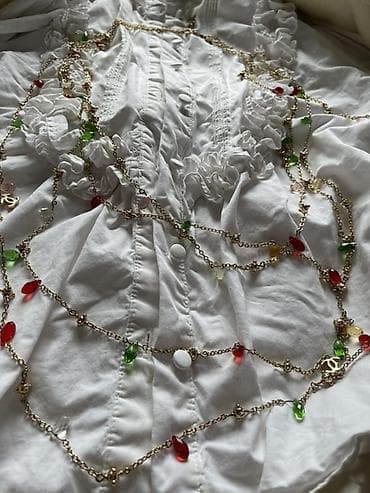 бусы: Satılır – orijinal Chanel vintage boyunbağı. Lüks, nadir və tamamilə — 9