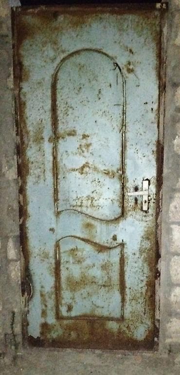 seyf qapi: Dəmir qapı — 4