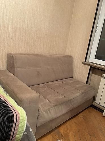 künclük divan: Divan, İşlənmiş, Açılmayan, Bazasız, Parça, Çatdırılma yoxdur — 1