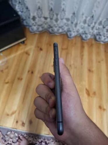 сколько стоит использованный айфон 11: IPhone 11, 128 GB, Qara, Face ID, Simsiz şarj — 2