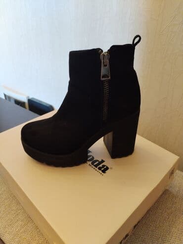 qiz ucun botlar: Ölçü: 37, rəng - Qara, İşlənmiş — 1