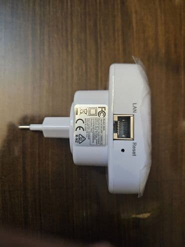 Modemlər və şəbəkə avadanlıqları: Wi‑Fi Repeater (siqnal gücləndirici) - 2.4 GHz Wi‑Fi diapazonu üçün — 2
