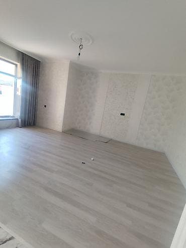 tecili ev satilir: 4 otaqlı, 120 kv. m, Yeni təmirli — 8