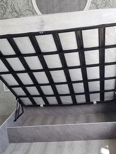 Yataq otağı və yemək otağı mebel dəsti - Qaldırılan baza ilə