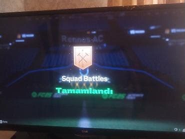 Sony PlayStation 4 Slim oyun konsolu, kompakt dizaynı və güclü