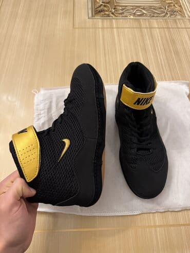 jordan ayakkabı qiymeti: Boks,Güləş üçün ayaqqabı 90 manata alınıb premiumdu Razmer: 41 4,5 — 8