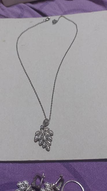 Zərgərlik əşyaları: Zərgərlik dəsti – klassik üslubda, zərif naxışlı modellər - Boyunbağı — 2