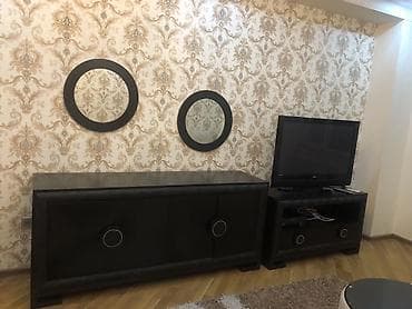 bag evi ucun stol stul: Qonağ otağı üçün dəst mebellər.Uqlavoy divan,açılan stol və stulları — 4