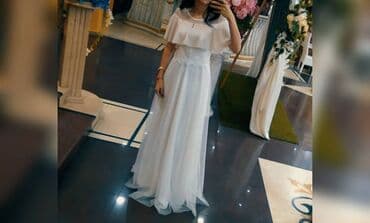 nostril qiymeti: 1 defe geyinilib s razmere uygundu.AG RENG LİBASDİR.qiymet 20 azn — 1