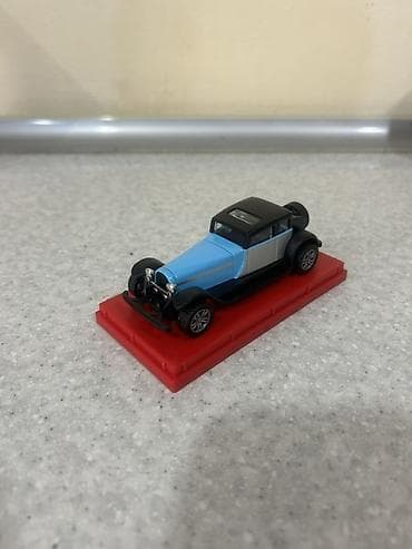 şaxta baba torbası: Kolleksiya üçün miniatür klassik avtomobil modeli - Tip: Retro — 1
