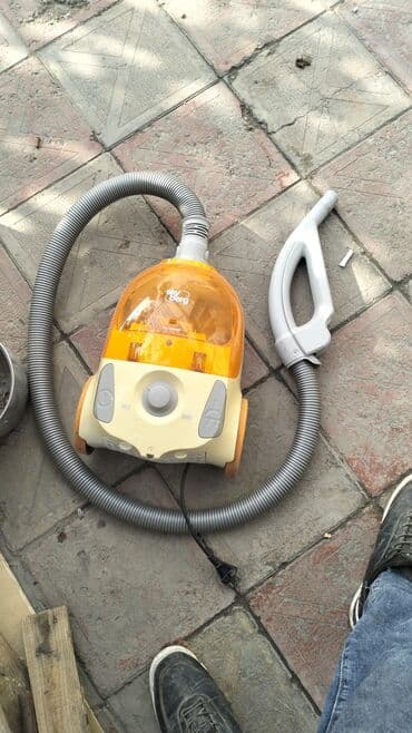 haley tozsoran: Tozsoran Quru təmizləmə — 1