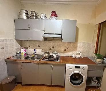 stollar ve stullar: Mətbəx mebel dəsti Tərkib: - Divar dolabları: 3 modul (iki qapaqlı və — 1