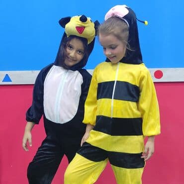 idmana aid sekiller çəkmək: Fərqli və zövqlü geyimlərimiz ilə xidmətinizdəyik! geyimlərin — 8