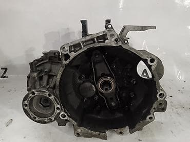 audi a3 1.6 tiptronic: Məhsul: Mexaniki sürətlər qutusu (MANUAL) korpusu və daxili — 1