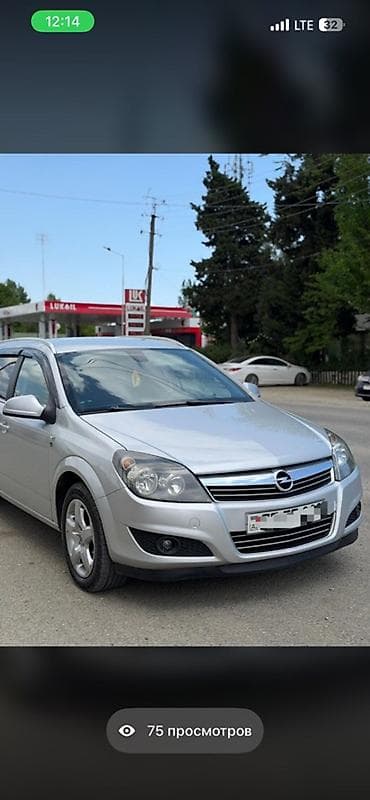 toyota corolla 2014: Opel Astra: 1.3 l | 2010 il 348000 km Universal — 10