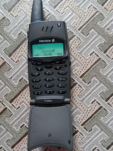 ayfon 2: Ericsson T28s mobil telefon Telefon 99 cu ildən bizdədir. Orginal — 2