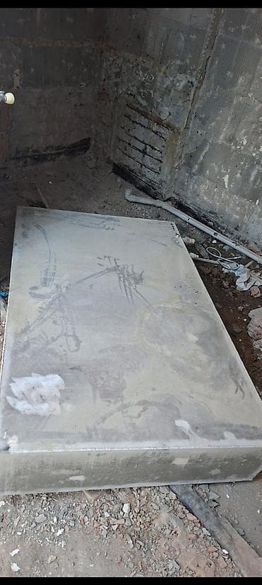 su perisi sekilleri: Su ceni 200 azn eni 112.uzunluqu 175.hundurliyi 30 sm material — 1