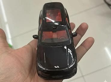 Metal maket avtomobil – Lada Niva (VAZ-2121) - Miqyas: təxmini 1:24 - — 9