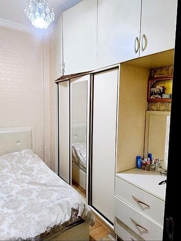pilastik qapi: Satılır: Yumşaq mebel dəsti və qonaq otağı üçün aksesuarlar komplekti — 7