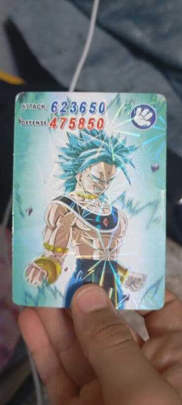 Kolleksiya kartları dəsti - 1 ədəd parıltılı anime temalı döyüş