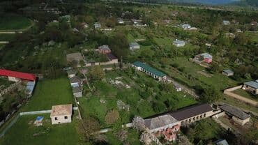 продается земельный участок: Bu torpaq sahəsi kənd təsərrüfatı üçün uyğun, geniş yaşıllıq ərazisinə — 6