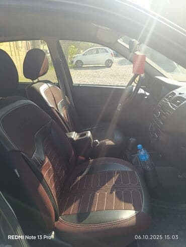 ваза напольная стеклянная высокая без узора: ВАЗ (ЛАДА) Granta: 1.6 л | 2021 г. 220950 км Седан — 4