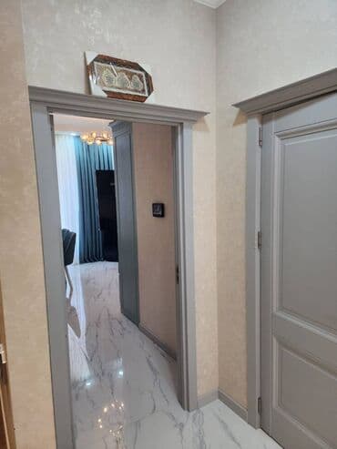 kirayə ev ayliq: Yasamalda Grand həyətdə 27 mertebeli binanın 18-ci mərtəbəsində — 2