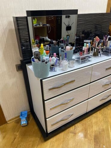 Салонная, медицинская мебель: Б/у, 2 двери Прямой шкаф, Гардеробный шкаф, Азербайджан — 6