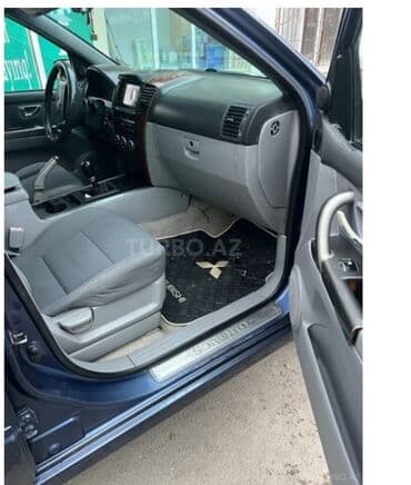 qadınlar ucun maşınlar: Kia Sorento: 2.4 l | 2005 il Ofrouder/SUV — 8