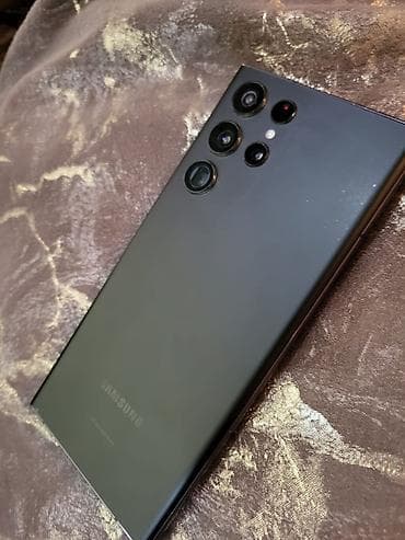 Samsung Galaxy S22 Ultra, rəng - Qara