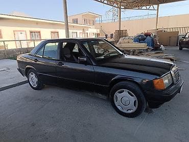 mercedes 180 b: 92 maşınıdı xaiş eliyirəm 2026 ya aid suallar verməyin Mercedes-Benz — 1