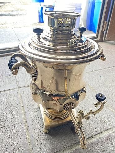 səmavar: Misin (pirinç) materialdan klassik samovar - Əlvan parlaq pirinç — 1