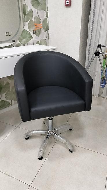 Gözəllik salonu üçün peşəkar kreslo - Model: dairəvi formalı