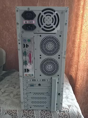 boş sistem bloku: Klassik stolüstü kompüter seti Komplekt: - Sistem bloku (beige — 4