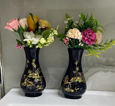 kala gulu: Vaza dəsti — 1