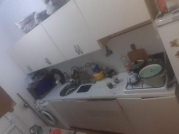 Mətbəx mebeli dəsti - Üst və alt dolablar: ağ rəngli, minimalist