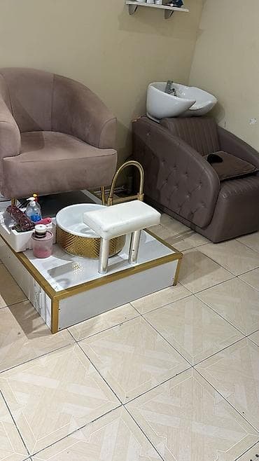 salon dolab: Salon mebelləri satılır. Bütöv dəst və ya tək tək ala bilərsiz. Ünvan — 7