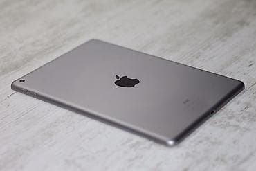Apple iPad: Apple iPad 5 118GB (Space Gray) planşet Ustada olmayıb hər şeyi ideal — 5